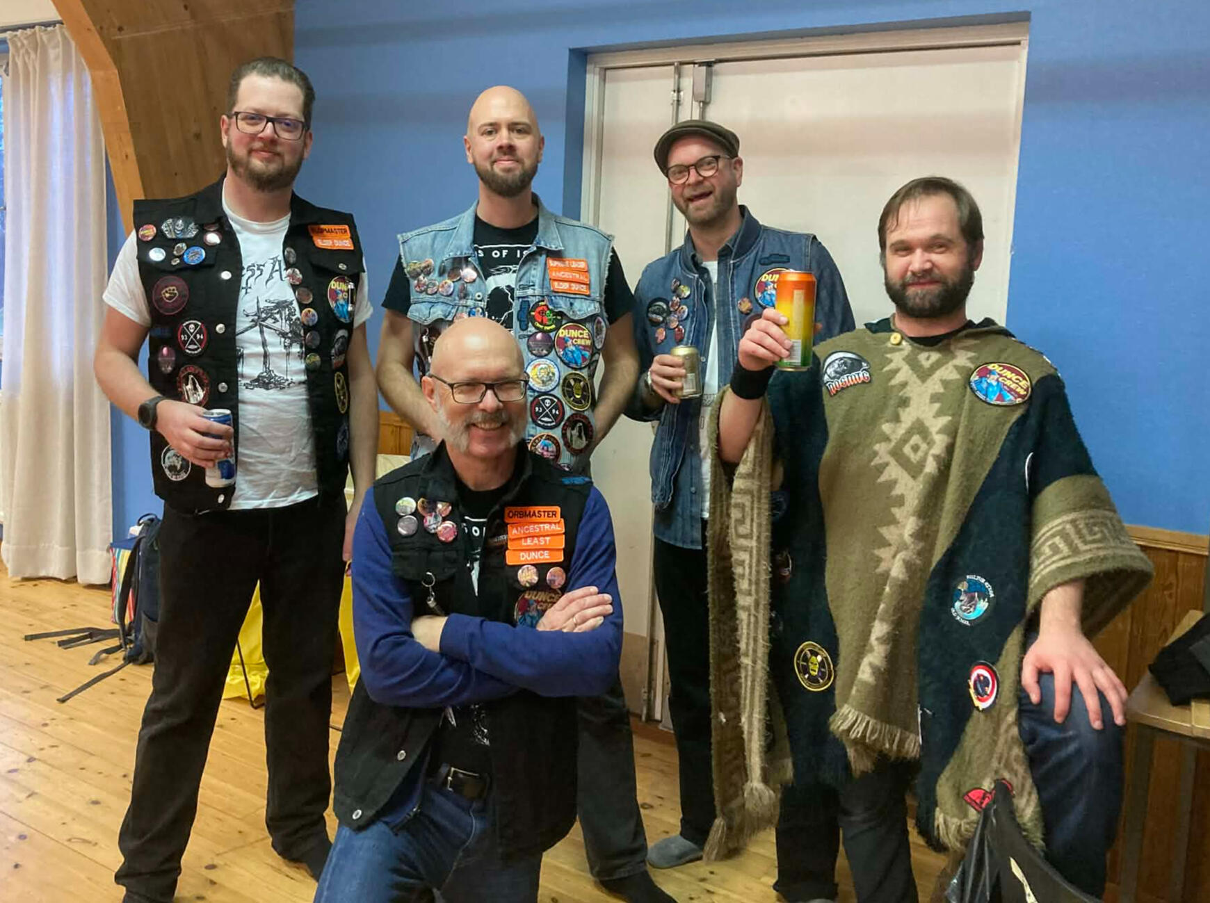 Five member of Dunce Crew looking very ready for the tournament