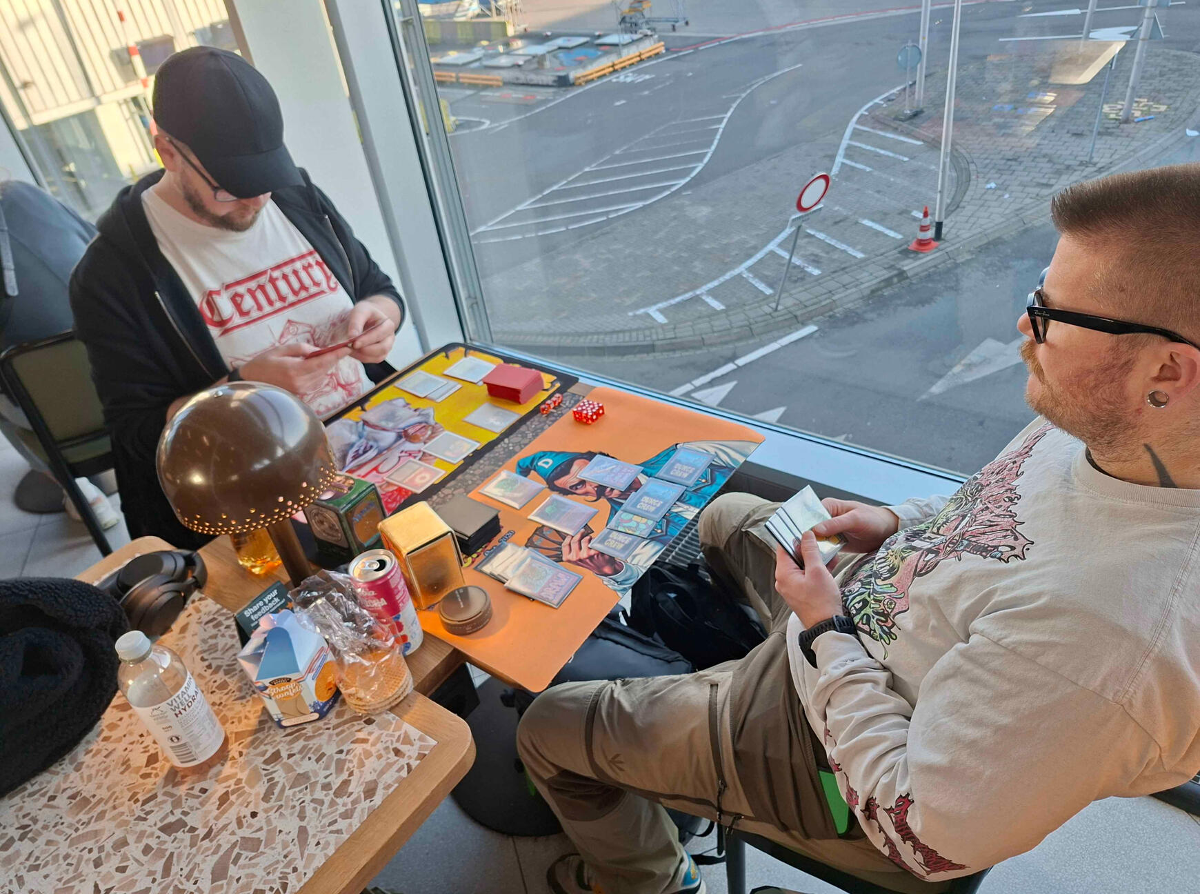 Democratic dance, smoking forbidden Signs stating: "Democratic Dance, smoking forbidden."