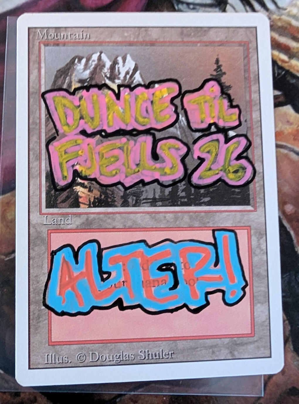 Democratic dance, smoking forbidden Signs stating: "Democratic Dance, smoking forbidden."